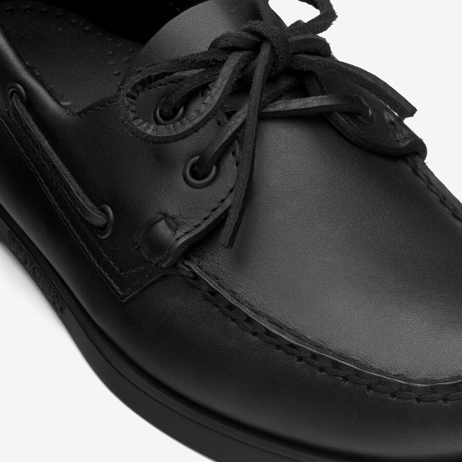 docksides portland total black